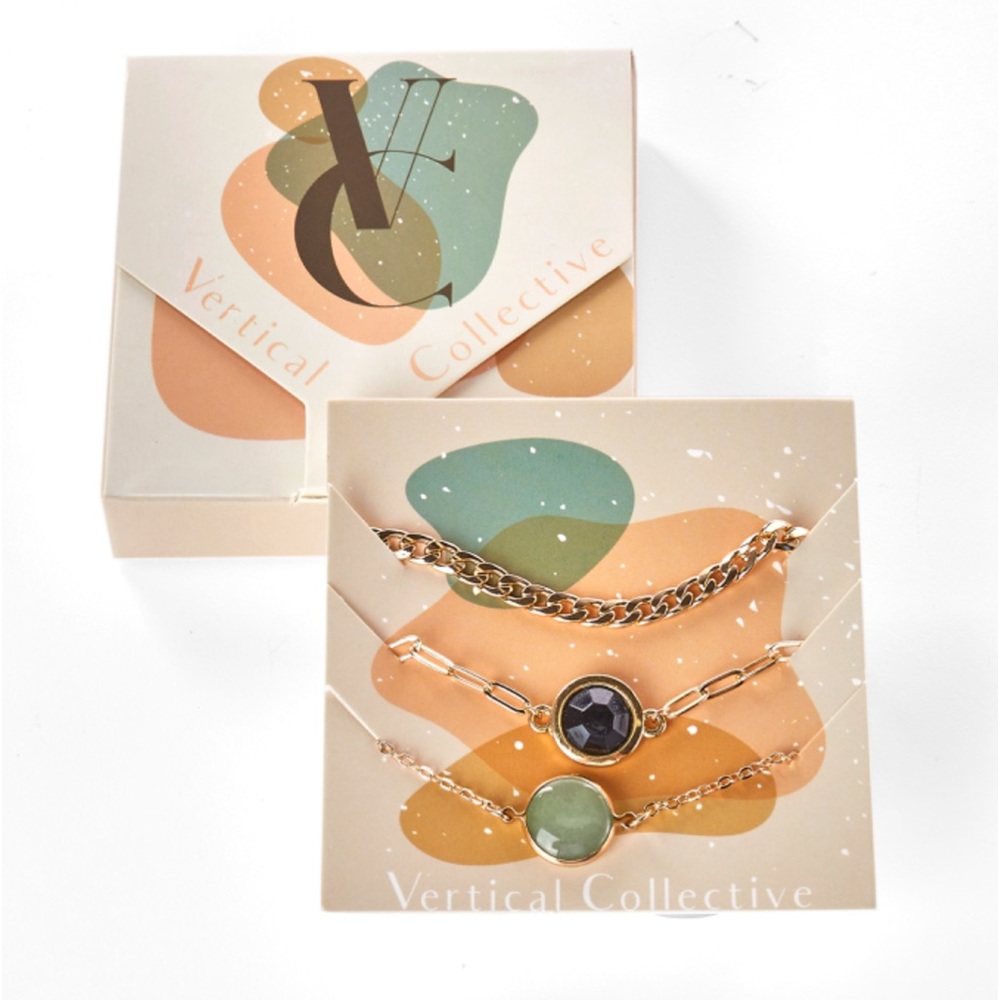 Vertical Collective Alora Bracelet
Layering Set